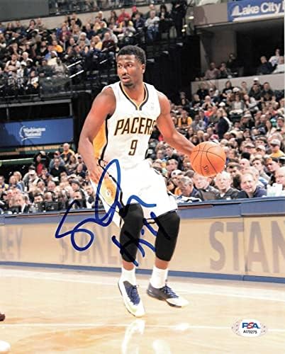 СОЛОМОН ХИЛ подписа снимка 8x10 PSA / DNA Pacers С автограф - Снимки на NBA с автограф
